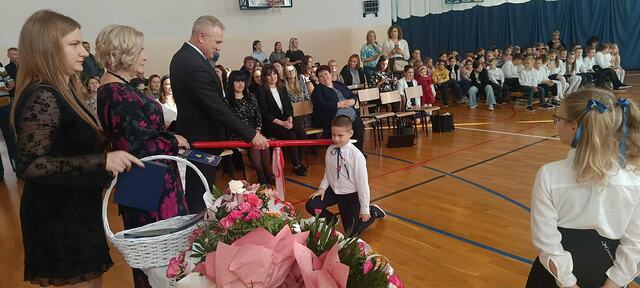 572102128_1233361972158437_180122487981702783_n_1_1