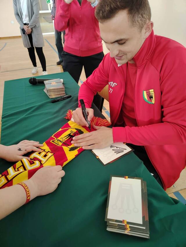 648226571_1335618175266149_5737826548711501602_n_1